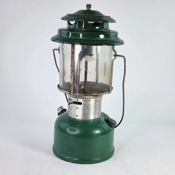 Vintage Coleman 220K Lantern Dual Mantel Dtd 4 83 VTG Camping Outdoor - Picture 2 of 13